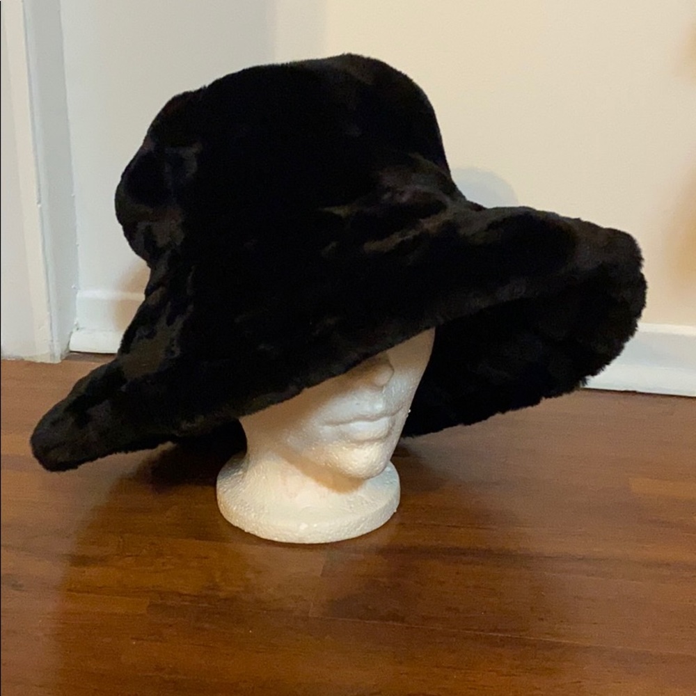 FENDI faux fur hat